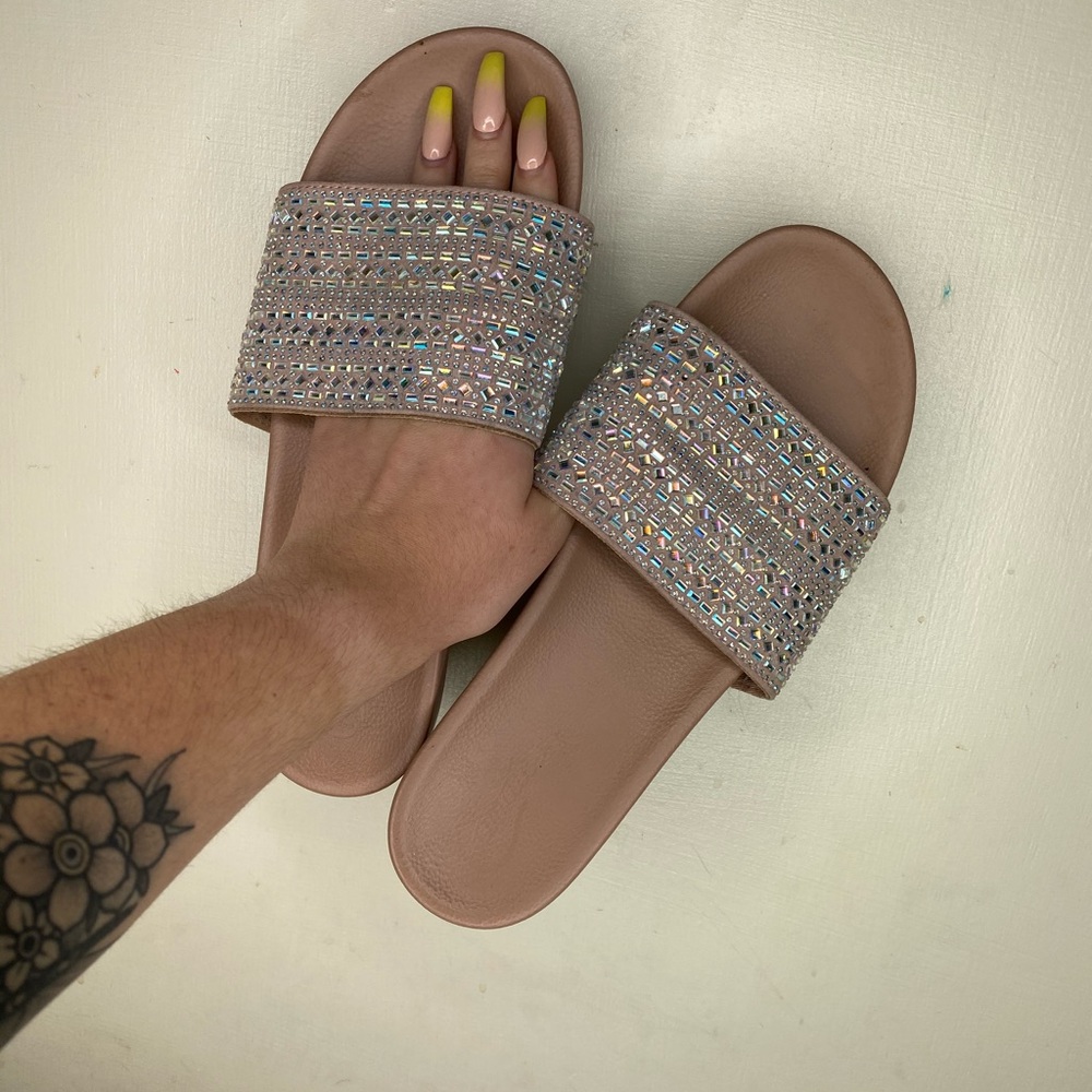 Sparkly Slides - image 1